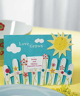 Love Grows Picket Fence with Seeded Paper Sun ( Set of 12 )-garden wedding ideas, green wedding favors, natural focused wedding card holders, seeded card favors, weddingstar favors